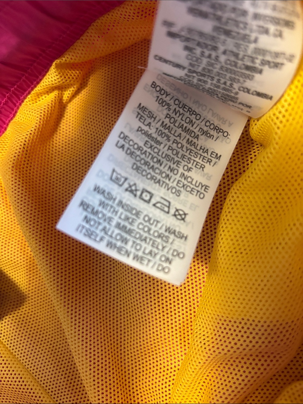 Nike Icon Clash Women’s Shorts Medium - Picture 3 of 12